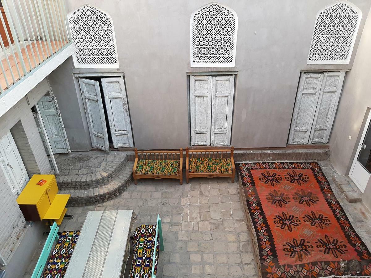 בוקורו Art Guest House Usto מראה חיצוני תמונה